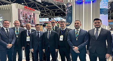 Başkan Topaloğlu Vakantiebeurs Seyahat Fuarı'nda