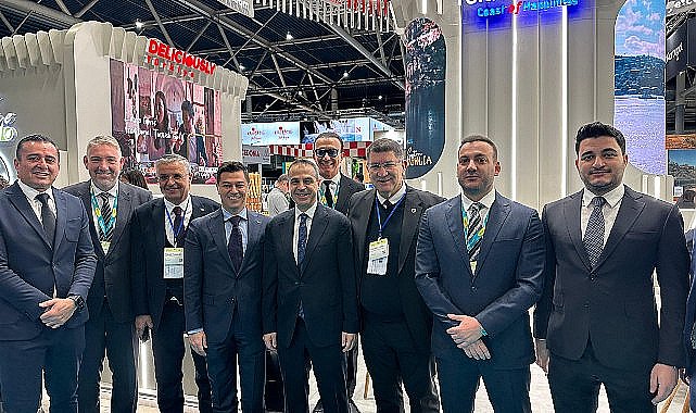 Başkan Topaloğlu Vakantiebeurs Seyahat Fuarı'nda