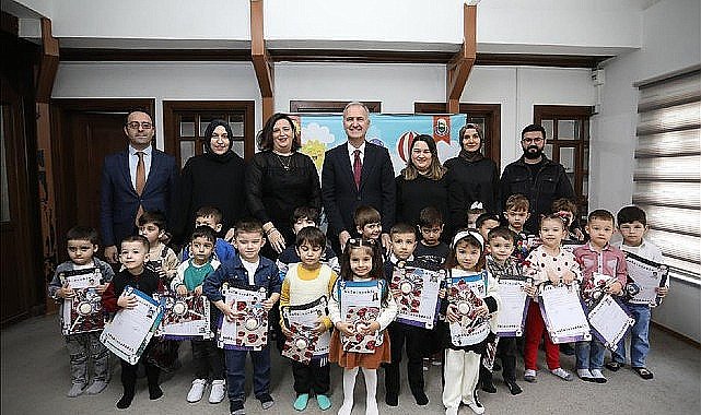 Beşinci Mevsim'in Miniklerinin Karne Heyecanı