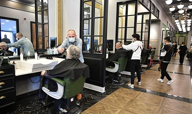 Beylikdüzü'nde huzurevi sakinlerine kişisel bakım hizmetleri sunuldu