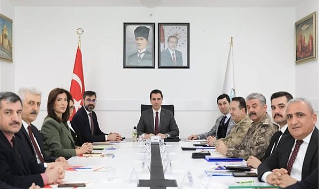 Bitlis'te bağımlılıkla mücadele toplantısı düzenlendi