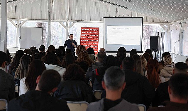 Büyükşehir'den eğitmenlere 'Sporcu Sağlığı' semineri