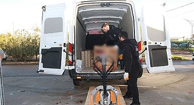 Büyükşehir'in kış desteği soba yardımı ile sürüyor; Kocaeli'de ısınmayan ev kalmayacak