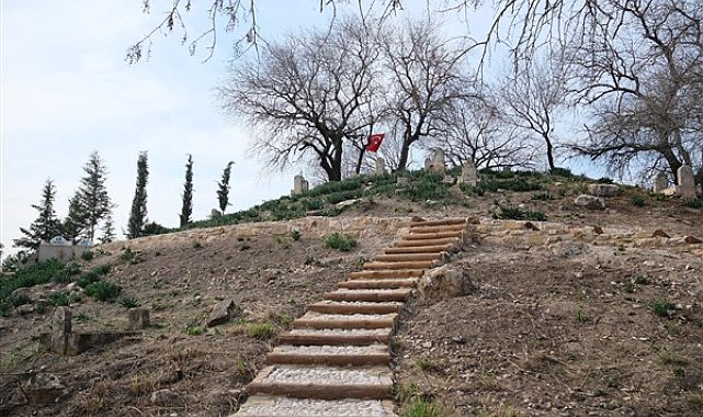 Camili Höyüğü Şehitliği ziyarete açıldı