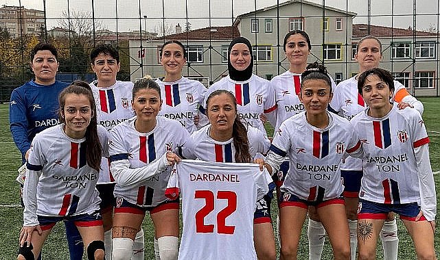 Çanakkale Dardanelspor Kadın Futbol Takımı, Ligin İlk Yarısını Lider Olarak Tamamladı