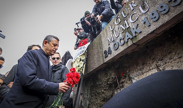 CHP Genel Başkanı Özel, gazeteci Uğur Mumcu'nun anma törenine katıldı