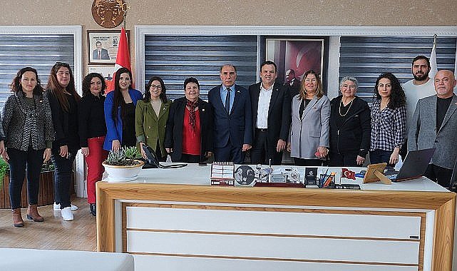 CHP İlçe yönetiminden Başkan Vekili Semih Top'a ziyaret