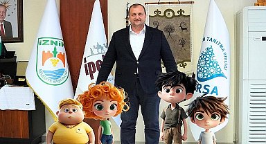 Çınar ve arkadaşları İznik Müzesi'nde