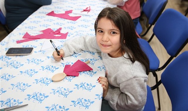 Derince'de Ahşap Kaşık Kukla Yapımı Atölyesi düzenlendi