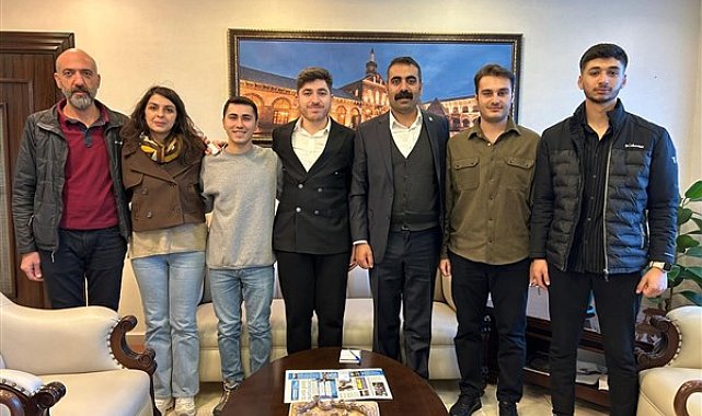 Dicle Üniversitesi öğrencilerinden DBB Eş Başkanı Hatun'a ziyaret