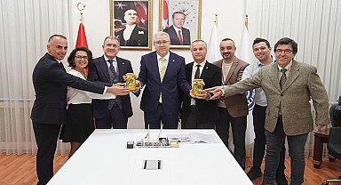 Ege Üniversitesi ile KFC Gıda AŞ iş birliğinde üretilen iki biber çeşidi Tarım ve Orman Bakanlığı tarafından tescillendi