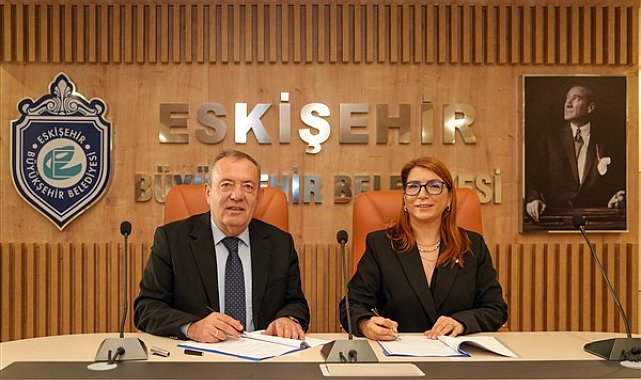 Eskişehir Büyükşehir ile Yeşilay Cemiyeti arasında iş birliği protokolü imzalandı