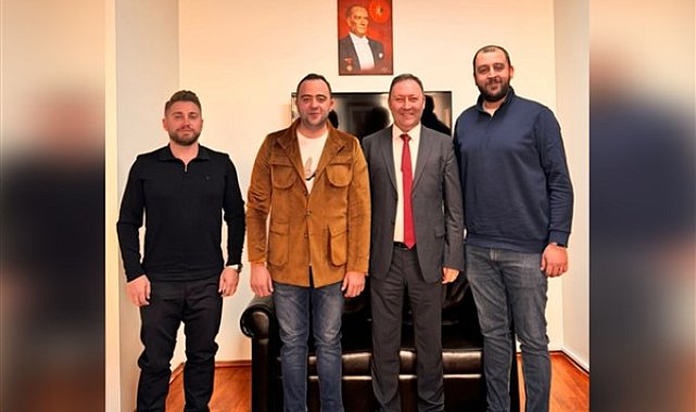 Eskişehirspor Kulüp Başkanı Entok'tan Eskişehir Belediyesi'ne ziyaret