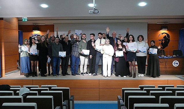 EÜ'de “Akran Mentörlüğü Sertifika Programı