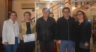 EÜ Etnografya Müzesi'nde Eski Smyrna'dan metal eserlerle geçmişe ışık tutuldu