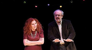 Forced Entertainment'ın çağdaş tiyatro klasiği “Yarın Belki de