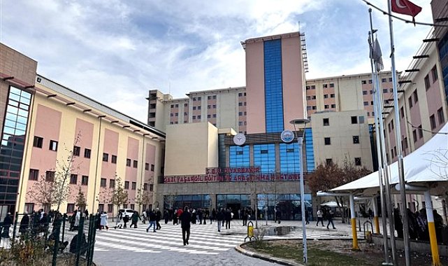 Gazi Yaşargil Eğitim ve Araştırma Hastanesi'nde 2024'te 3 milyon hasta muayene edildi