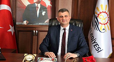 Gölcük Belediye Başkanı Ali Yıldırım Sezer, yayınladığı mesaj ile 10 Ocak Çalışan Gazeteciler Günü'nü kutladı.