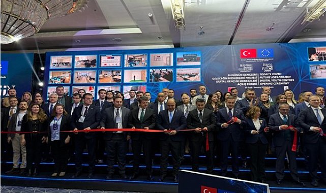 Gördük, Dijital Gençlik Merkezlerinin açılış törenine katıldı