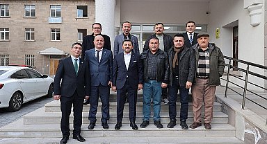 Gülşehirli Muhtarlardan Başkan Arı'ya Ziyaret