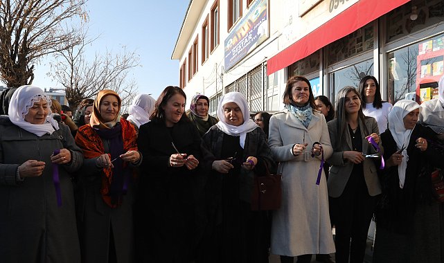 Gürpınar’da ‘Destar Kadın Dinlenme Evi’ açıldı