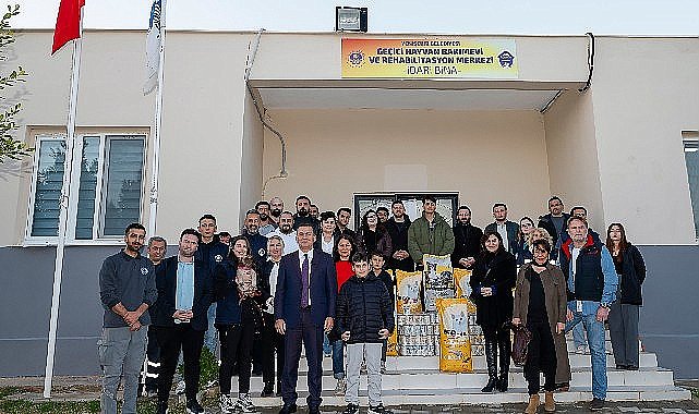 Hayvanseverlerden Yenişehir Belediyesinin bakımevine mama desteği