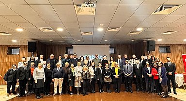 İleri Yaş Çalıştayı İzmir'in yol haritasını belirleyecek