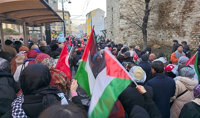 İstanbul'da Filistin'e destek yürüyüşü yapılıyor