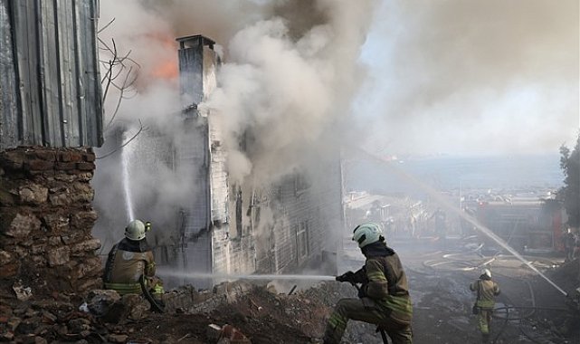 İstanbul İtfaiyesi 24 bin 948 yangına müdahale etti