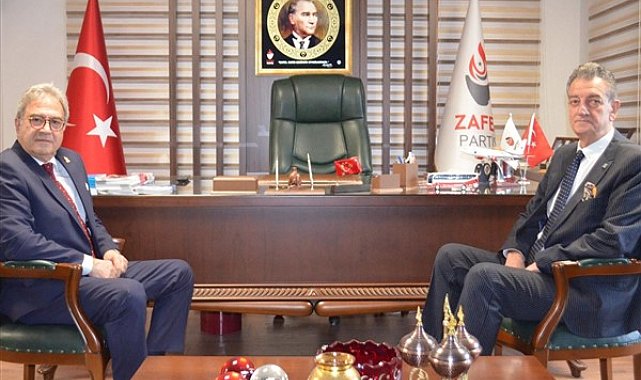 İstanbul Milletvekili Enginyurt ve ADD Başkanı Bozkurt, Zafer Partisini ziyaret etti