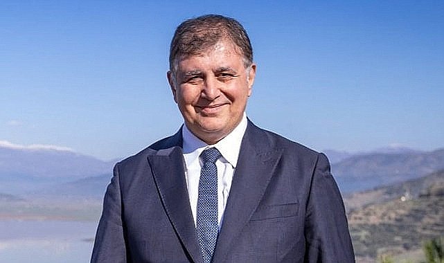 İzmir Büyükşehir Belediye Başkanı Dr. Cemil Tugay “Ne hizmetleri aksatacağız, ne de halkımızın hakkını savunmaktan geri duracağız