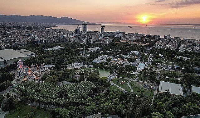 İzmir Büyükşehir Belediyesi Beton gidecek “botanik bahçesi