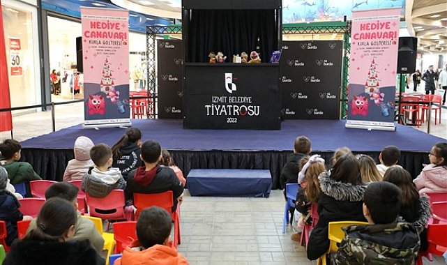 İzmit Gülümse Çocuk Tiyatrosu,