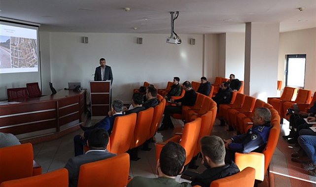 İzmit'te 2025 yılı altyapı ve üstyapı koordinasyon toplantısı yapıldı
