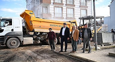 Kartepe İstasyon Mahallesi'ne 280 Ton Asfalt Serildi