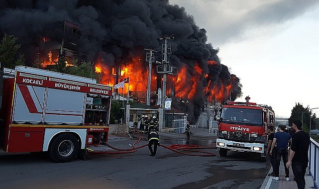 Kocaeli İtfaiyesi'nden 11 bin 980 olaya müdahale