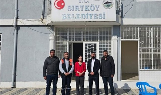 Mazıdağı Belediyesi'nden Sırt Köy Belediyesi'ne fidan desteği