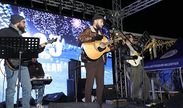 Muğla Büyükşehir Belediyesi 2025 yılını Yeni Yıl Festivali ile kutladı