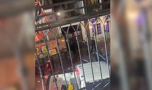 New Orleans'ta bir aracın kalabalığın içine girmesi sonucu en az 10 kişi öldü
