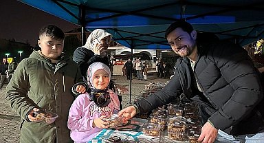 Nilüfer Belediyesi'nden kandil simidi ikramı