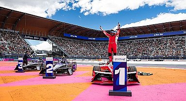 Nissan Formula E Takımı Mexico City'de muhteşem bir zafer elde etti