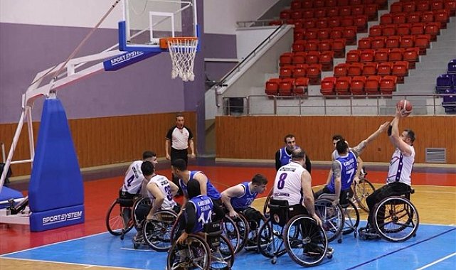 Ordu Büyükşehir Belediyesi Basketbol takımı, Karabük Demir Kartal SK'ya mağlup oldu