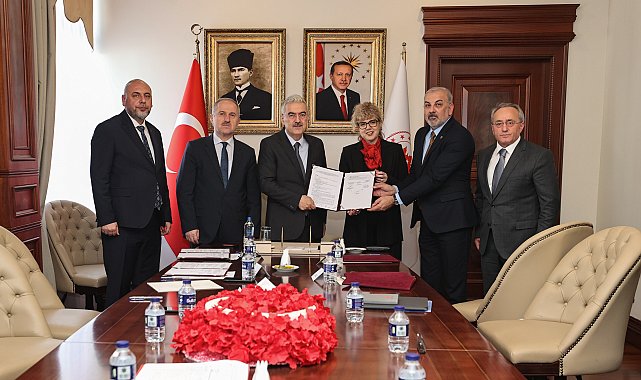 Orhangazi'de 8 derslikli Mesleki Eğitim Merkezi için protokol imzalandı