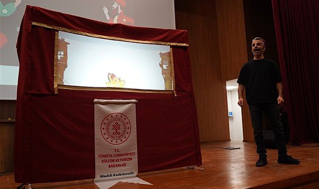 Orhangazi'de Hacivat – Karagöz gösterisi düzenlendi