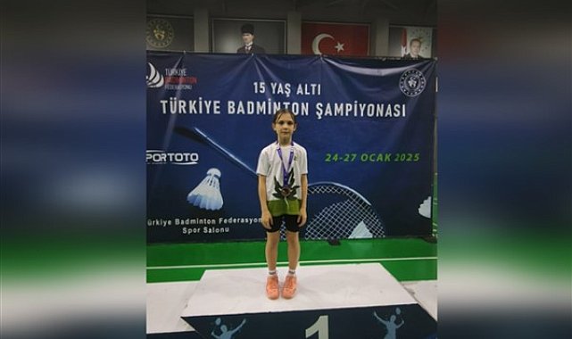 Osmangazili badmintoncu Orhan, Türkiye 3’üncüsü oldu