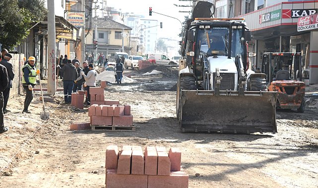 Osmaniye'de yol çalışmaları sürüyor