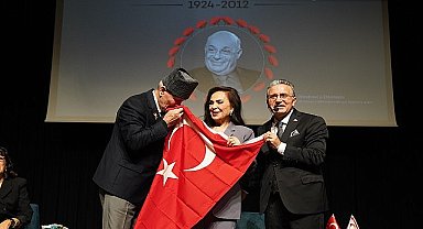 Rauf Denktaş Beylikdüzü'nde Anıldı