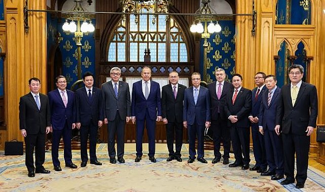 Rusya Dışişleri Bakanı Lavrov, ASEAN üye ülkelerinin büyükelçileriyle görüştü