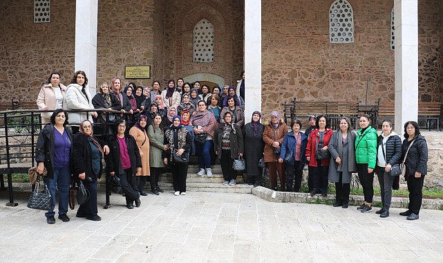 Saruhanlılı Kadınlar Manisa’yı gezdi