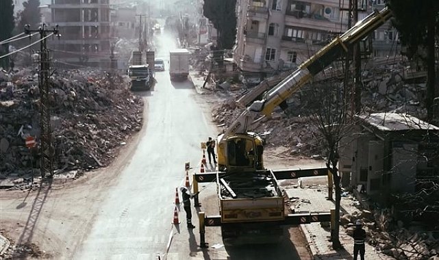 Toroslar EDAŞ’tan deprem bölgesine güçlü enerji ve dayanıklı altyapı